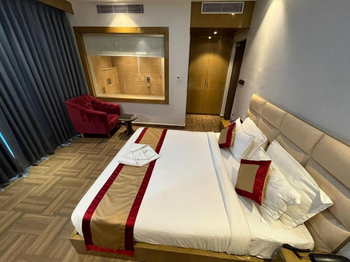 The Landmark Hotel Muzaffarpur Eksteriør billede